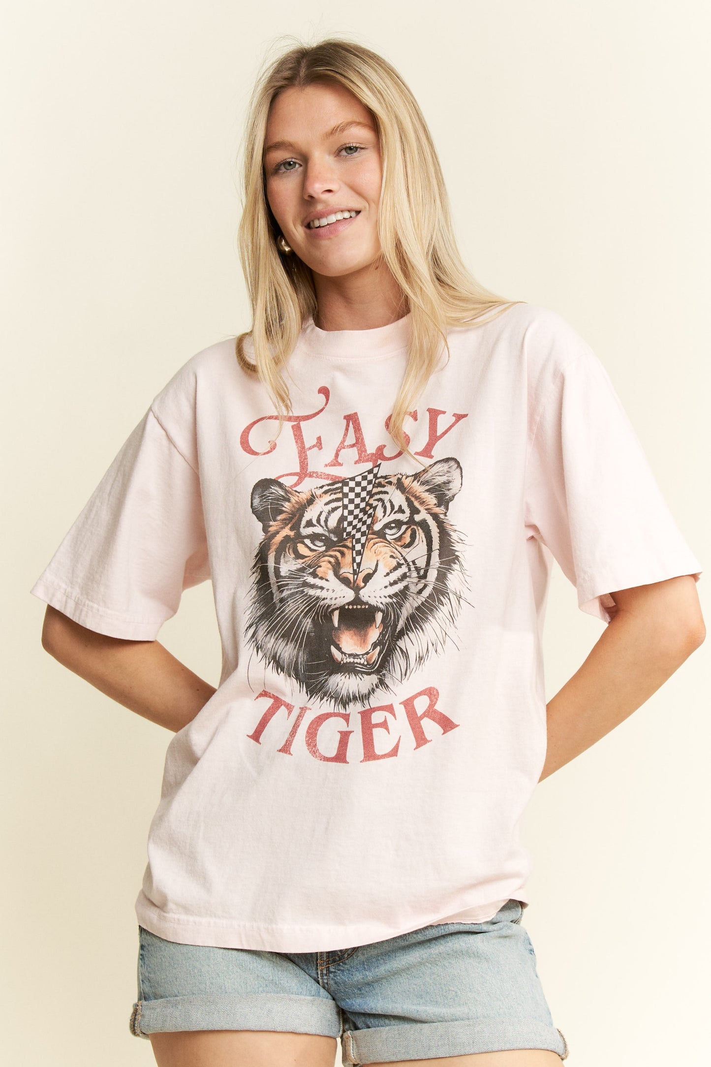 EASY TIGER GRAPHIC ROUND NECK SHORT SLEEVE T-SHIRT